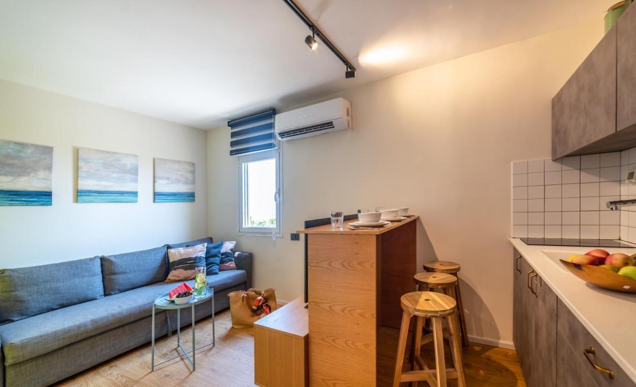 One Bedroom Apartment By Stay Eilat - Sheshet Hayamim Street Exterior photo